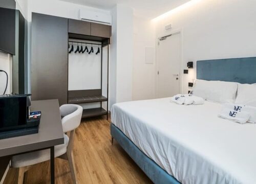 Suite con Jacuzzi - Ermes Suite & Rooms, Bari - DomusCharme