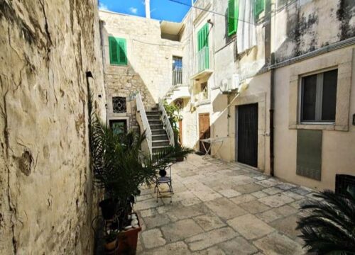 Cortile, Appartamento Domus Gabriel, Giovinazzo - DomusCharme